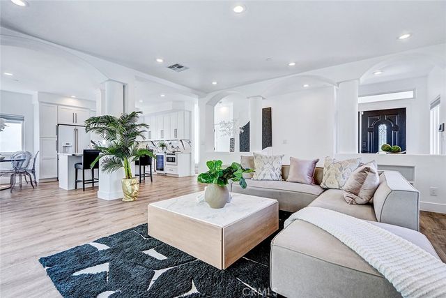 2113 Harriman A, Redondo Beach, CA 90278