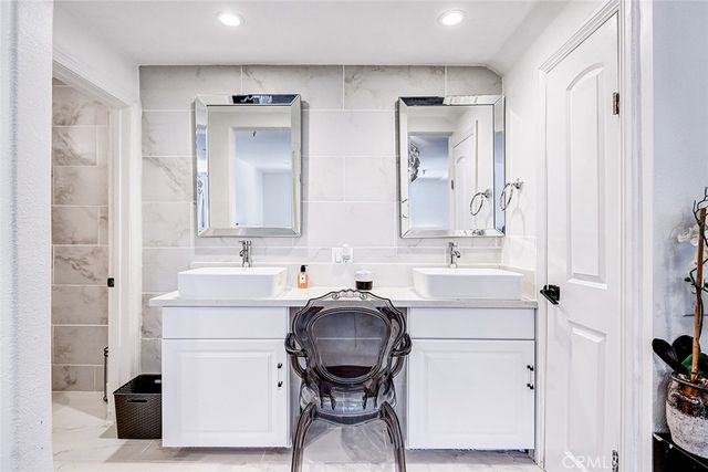 2113 Harriman A, Redondo Beach, CA 90278