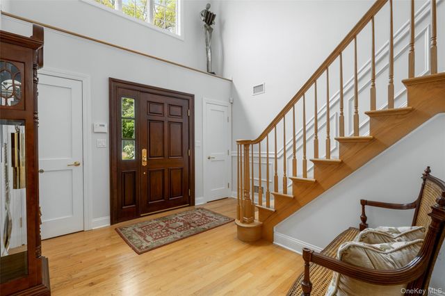 525 Carroll Avenue, Mamaroneck, NY 10543