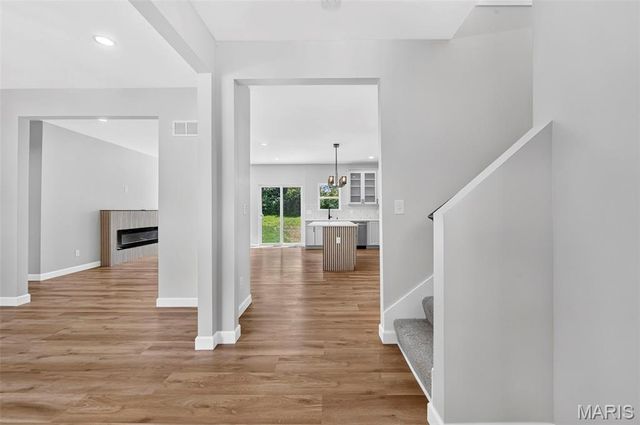 106 Highview Drive, St Louis, MO 63011