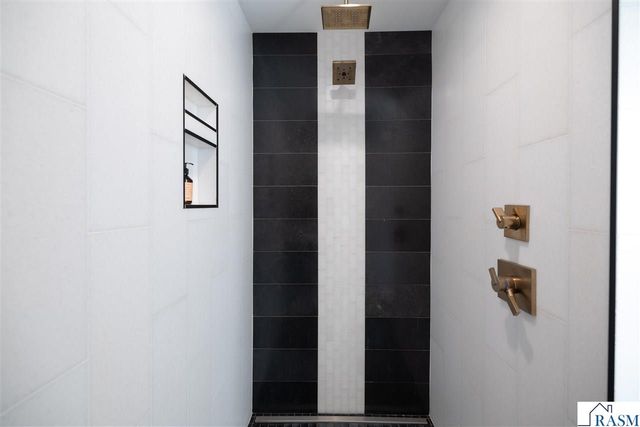 1836 Indigo Trail, Mankato, MN 56001