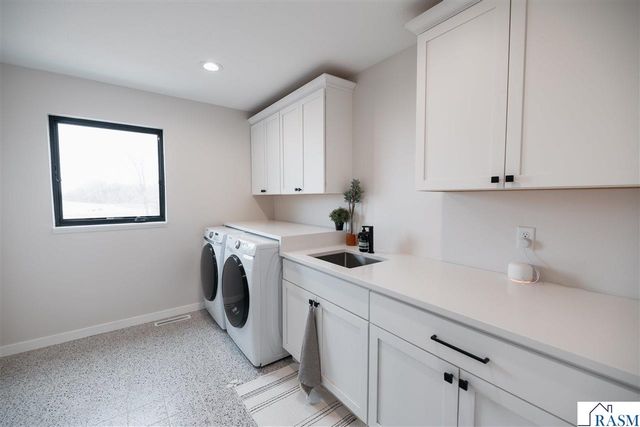 1836 Indigo Trail, Mankato, MN 56001