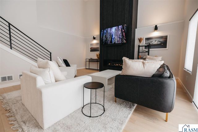 1836 Indigo Trail, Mankato, MN 56001