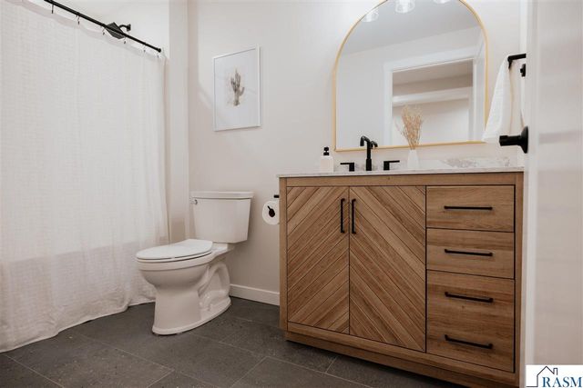 1836 Indigo Trail, Mankato, MN 56001