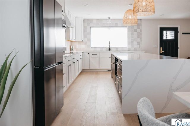 1836 Indigo Trail, Mankato, MN 56001