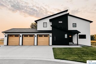 1836 Indigo Trail, Mankato, MN 56001