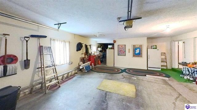 633 Cherrywood Drive, Elizabethtown, KY 42701