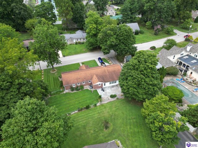 633 Cherrywood Drive, Elizabethtown, KY 42701