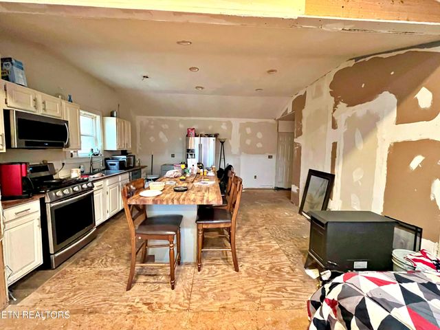 575 JD Walden Road, Ten Mile, TN 37880