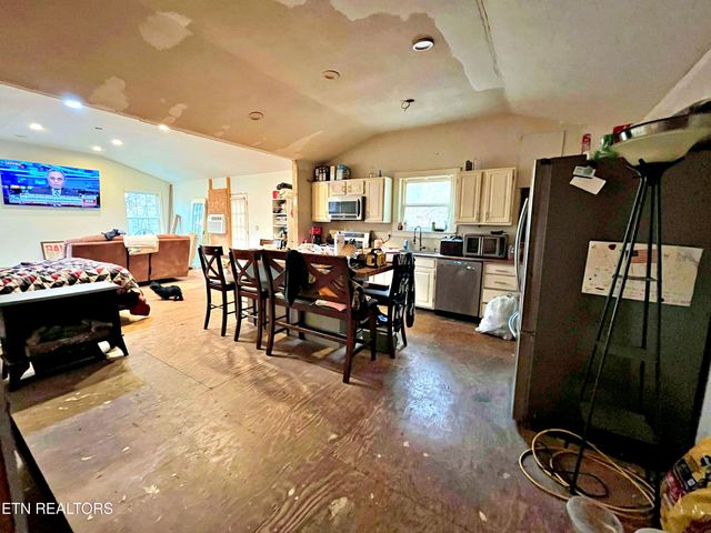 575 JD Walden Road, Ten Mile, TN 37880