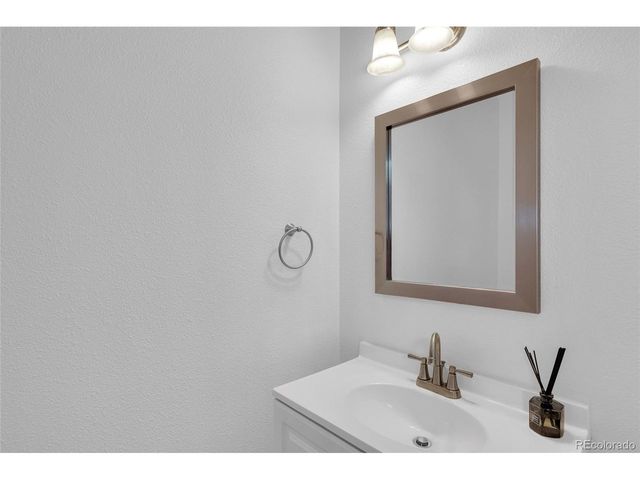 19290 E Evans Pl, Aurora, CO 80013