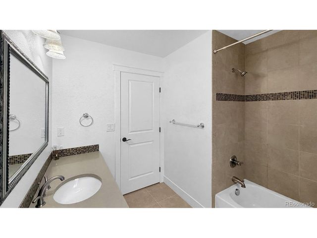 19290 E Evans Pl, Aurora, CO 80013