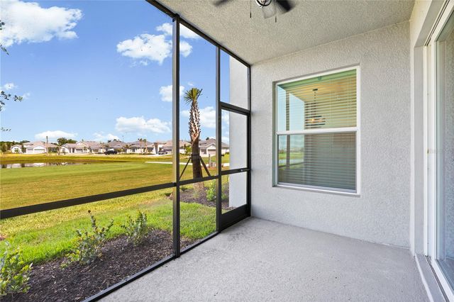 19015 SCALLOP LOOP 103, Lakewood Ranch, FL 34211