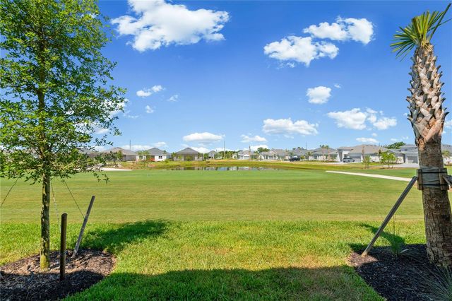 19015 SCALLOP LOOP 103, Lakewood Ranch, FL 34211