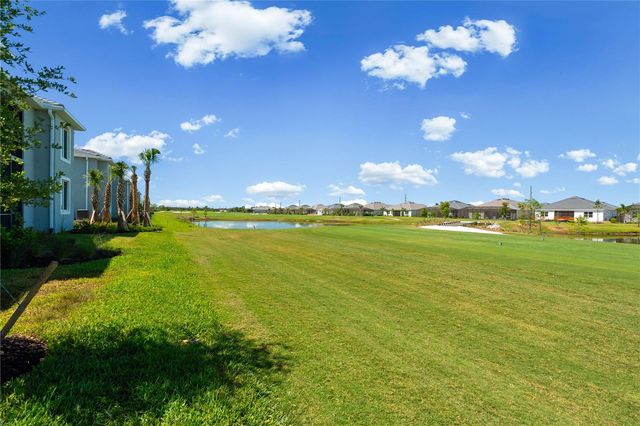 19015 SCALLOP LOOP 103, Lakewood Ranch, FL 34211