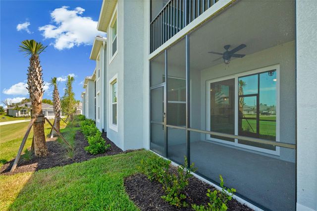 19015 SCALLOP LOOP 103, Lakewood Ranch, FL 34211