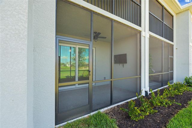19015 SCALLOP LOOP 103, Lakewood Ranch, FL 34211