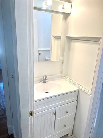 45 Pleasant 2, Winthrop, MA 02152