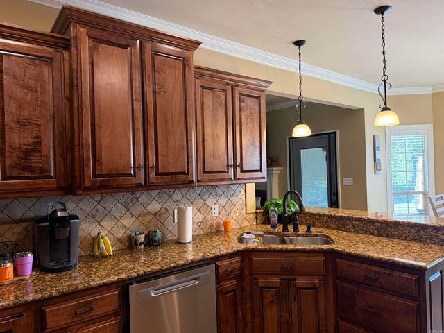 5600 Pear Tree Drive Drive, Hensley, AR 72206