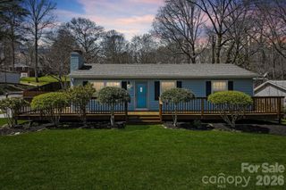 93 English Drive, Candler, NC 28715