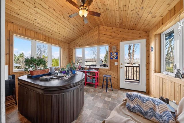 5138 ISLAND ROAD, Butte Des Morts, WI 54927