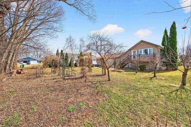 5138 ISLAND ROAD, Butte Des Morts, WI 54927