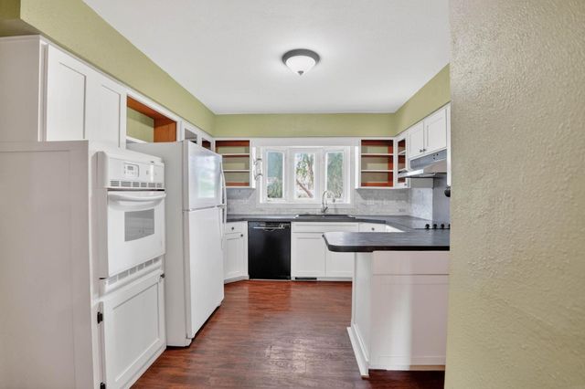 2509 Edgemont Avenue, Waterloo, IA 50702