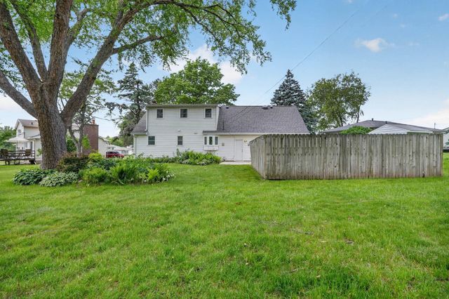 2509 Edgemont Avenue, Waterloo, IA 50702