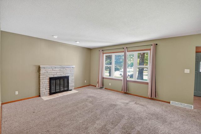 2509 Edgemont Avenue, Waterloo, IA 50702