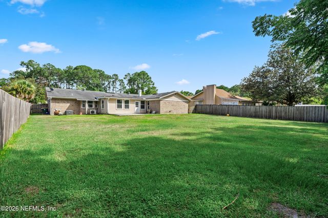 3383 CHRYSLER Drive, Jacksonville, FL 32257