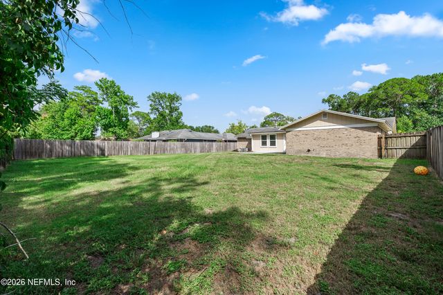 3383 CHRYSLER Drive, Jacksonville, FL 32257