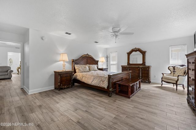 3383 CHRYSLER Drive, Jacksonville, FL 32257