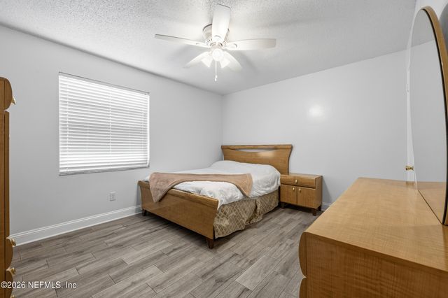 3383 CHRYSLER Drive, Jacksonville, FL 32257