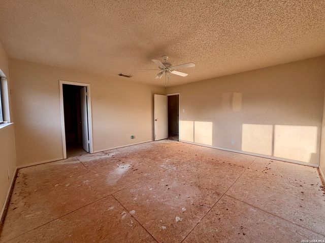 6338 Beech Trail, Converse, TX 78109