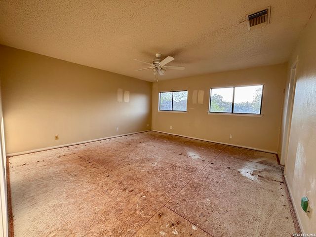 6338 Beech Trail, Converse, TX 78109