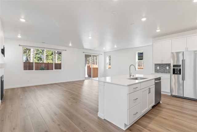 17914 SE 265th Street, Covington, WA 98042