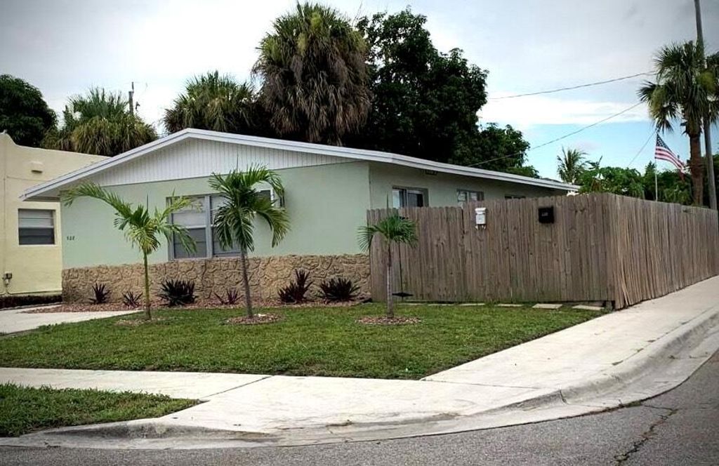 528-530 Mayflower Road 528-530, West Palm Beach, FL 33405