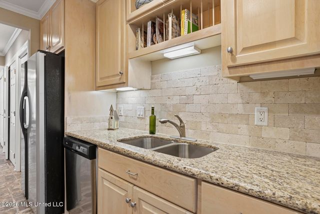 36 Eastbrooke Street, Jackson, MS 39216