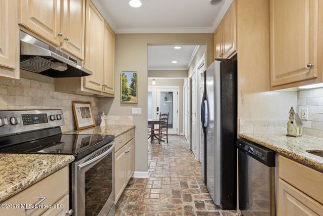 36 Eastbrooke Street, Jackson, MS 39216