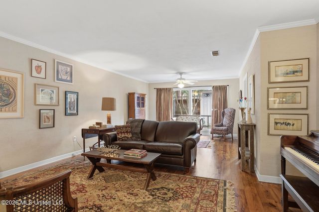 36 Eastbrooke Street, Jackson, MS 39216
