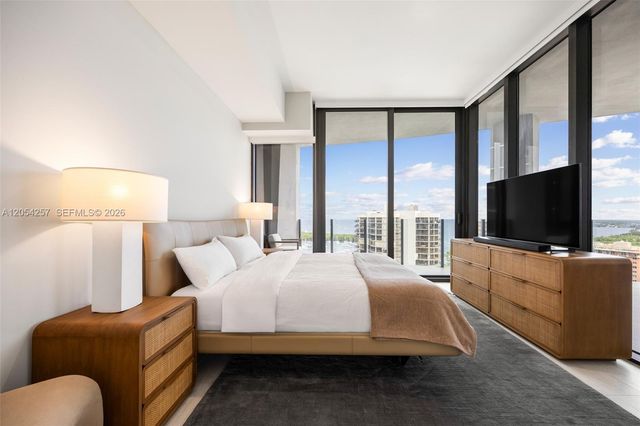 2831 S Bayshore Drive 1701, Coconut Grove, FL 33133