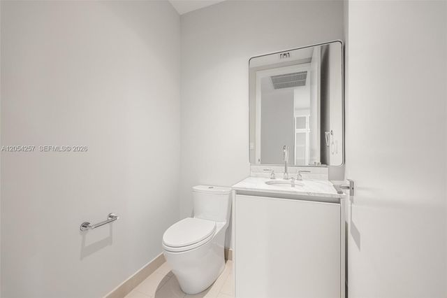 2831 S Bayshore Drive 1701, Coconut Grove, FL 33133