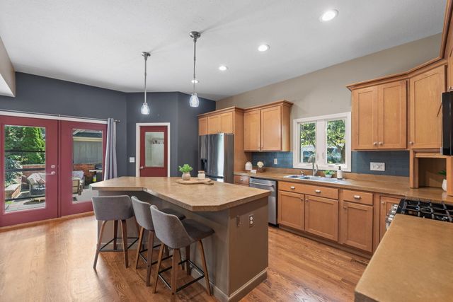 406 Lafayette Street, Valparaiso, IN 46383