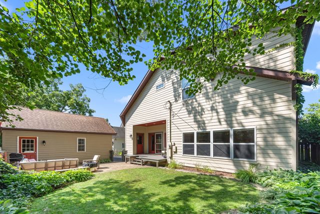 406 Lafayette Street, Valparaiso, IN 46383