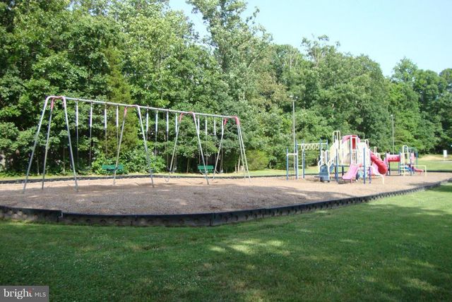 10605 HOLLEYBROOKE DR, Spotsylvania, VA 22553