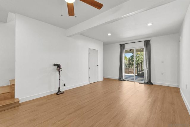 8553 Gardena Rd, Lakeside, CA 92040