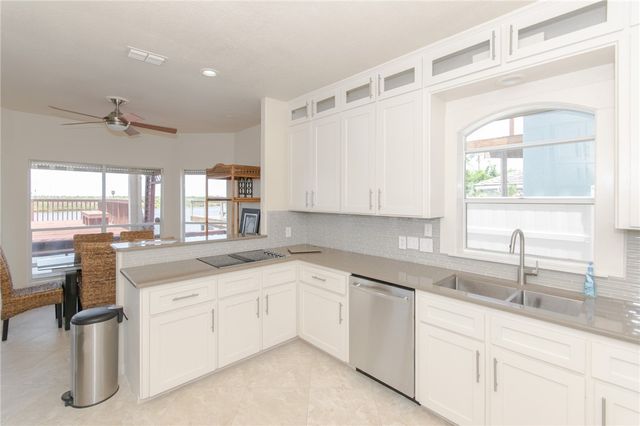 13558 Carlos Fifth Ct, Corpus Christi, TX 78418