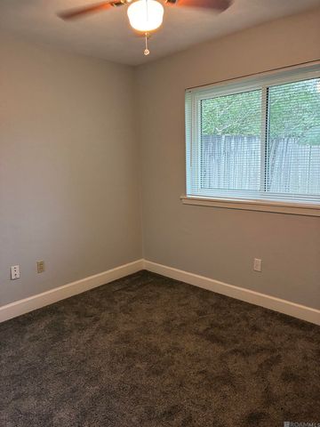 20280 Texas St, Livingston, LA 70754