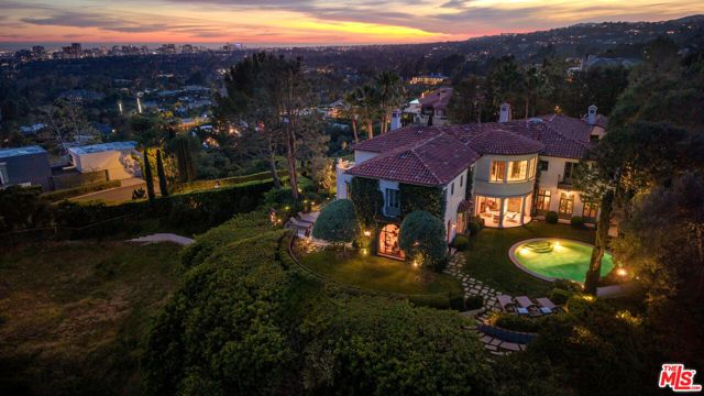 1270 Shadow Hill Way, Beverly Hills, CA 90210