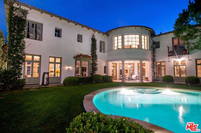 1270 Shadow Hill Way, Beverly Hills, CA 90210